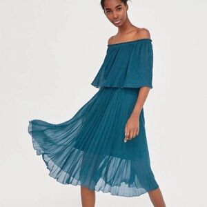 Zara medium pleated dress